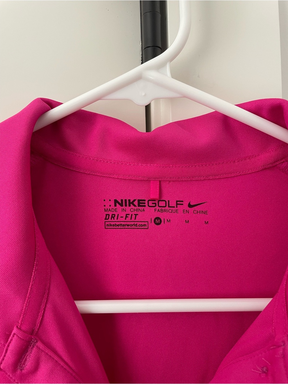 Nike Women's Sleeveless Golf Top - Pink - Picture 2 of 3